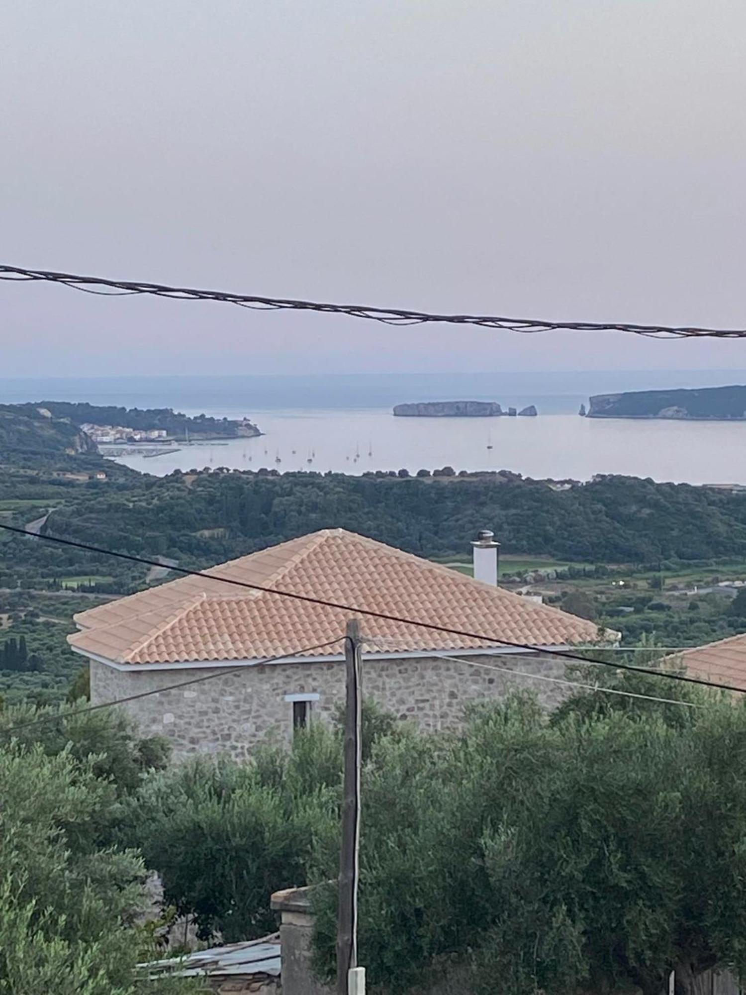 Golden Navarino'S Sunset Pylos Exterior foto