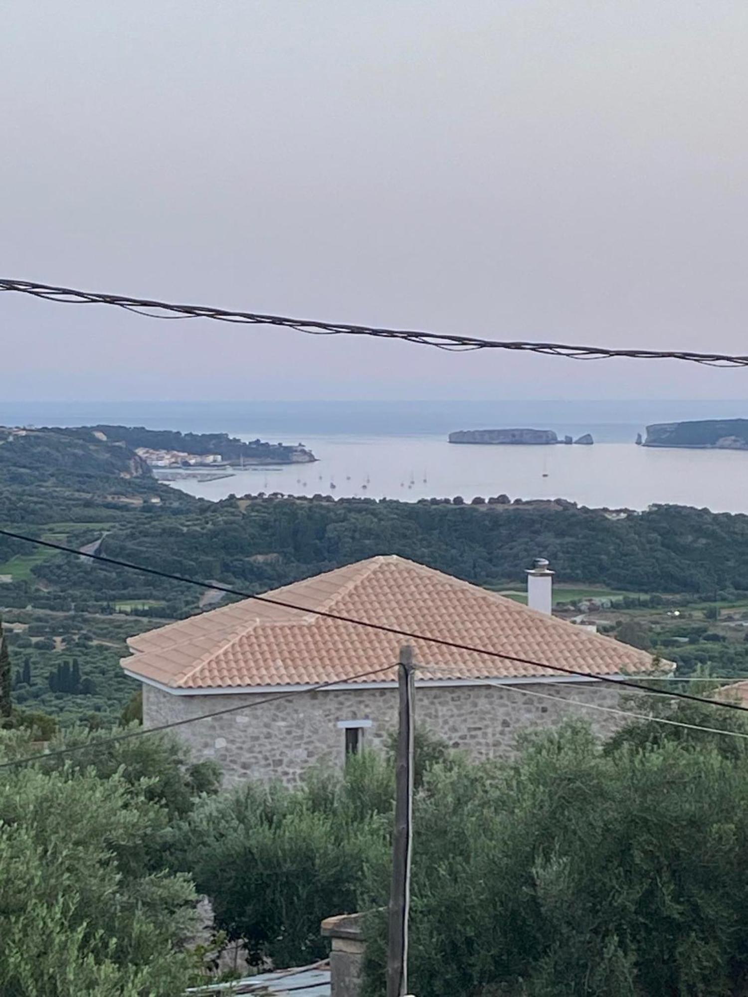 Golden Navarino'S Sunset Pylos Exterior foto