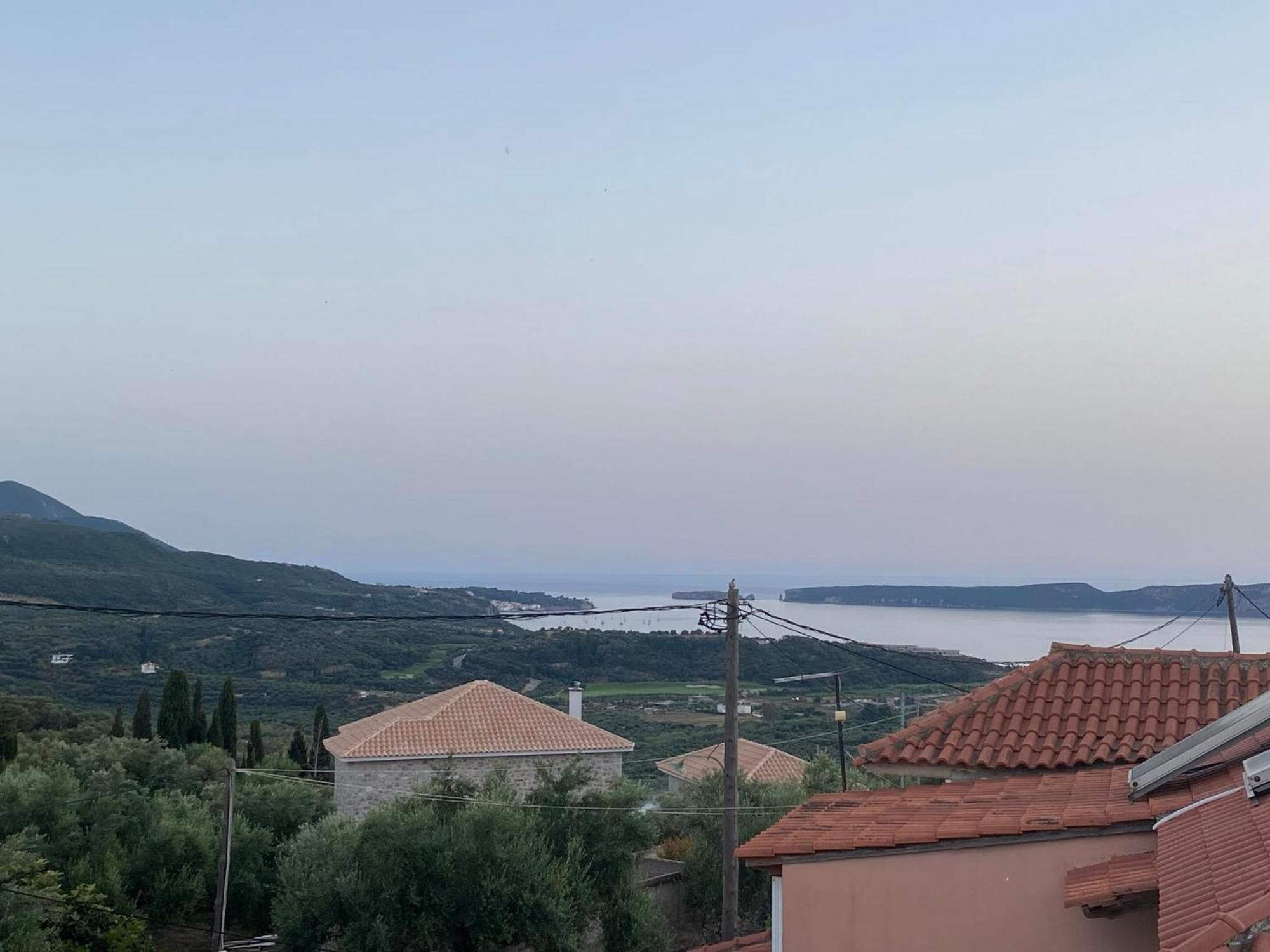 Golden Navarino'S Sunset Pylos Exterior foto